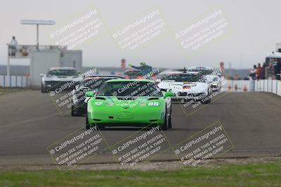 media/Jan-18-2026-CalClub SCCA (Sun) [[8bc6468723]]/Group 5 Race/Turn 1/